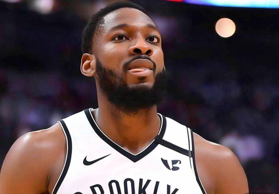 从丹佛掘金冠军拼图到布鲁克林篮网白色死神：布鲁斯·布朗的完美转型